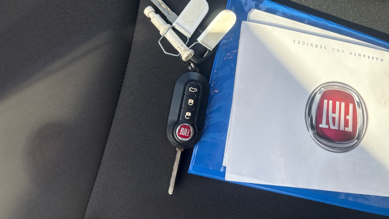 Fiat 500 1.0 Mild Hybrid 3dr Petrol Hatchback